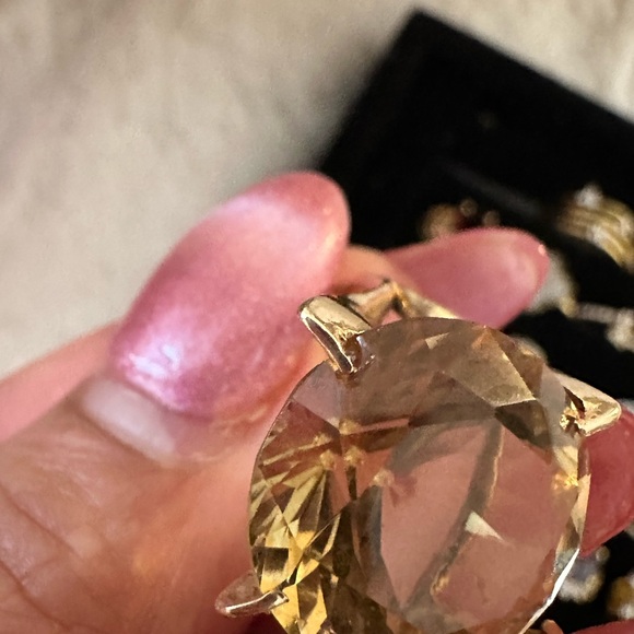 14k topaz ring - Picture 5 of 6